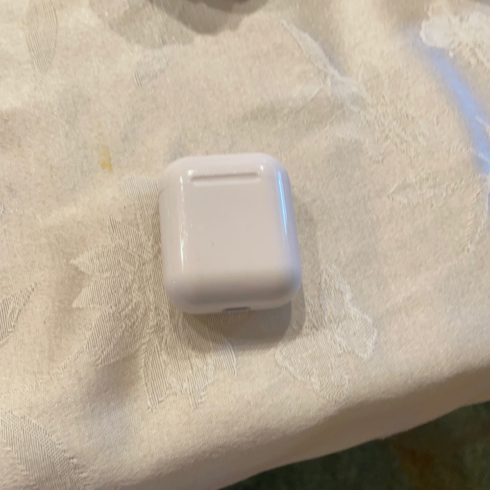 FAKE AIR PODS
